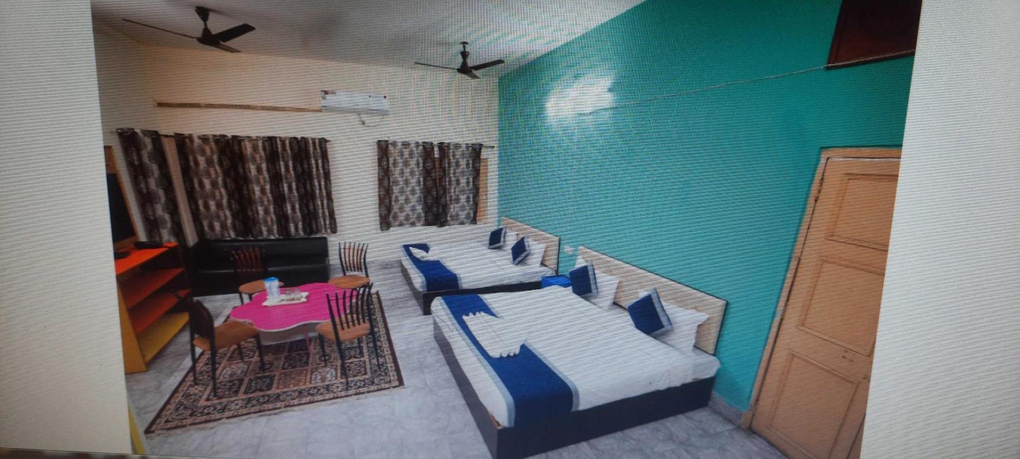 Oyo Sooryoday Hotel Varanasi